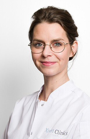 Dr. Jacqueline van Laarhoven