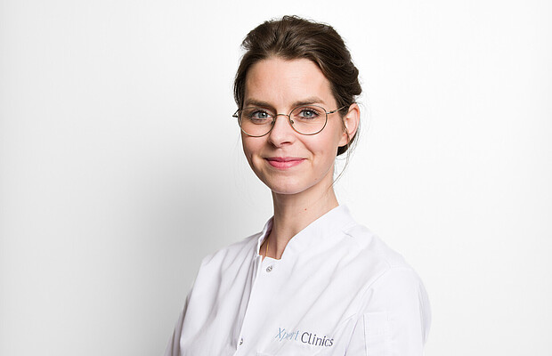 Dr. Jacqueline van Laarhoven
