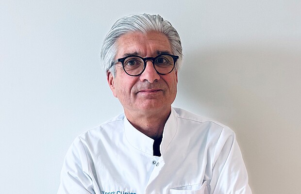 Dr. Joost van der Sijp